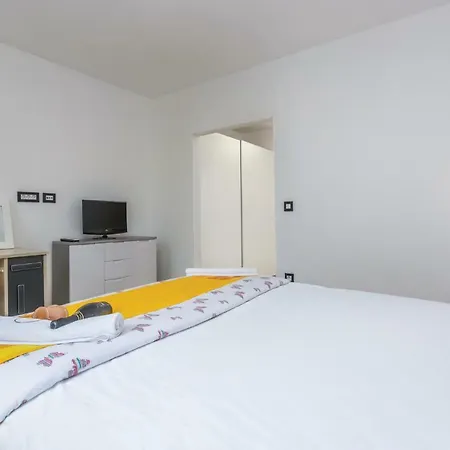 Three-bedroom Holiday In بيت للعطل *