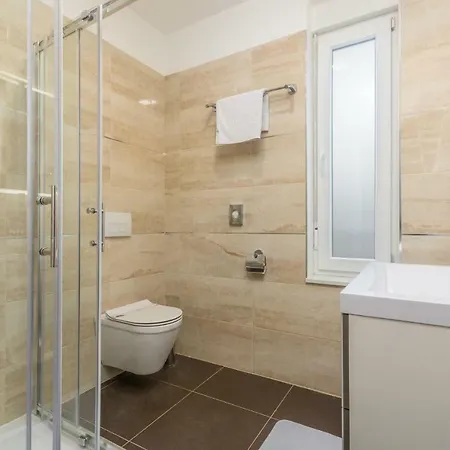 Three-bedroom Holiday In Tatil Evi Pula